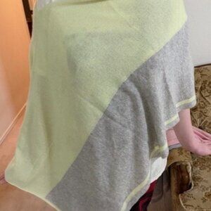 Cashmere Claudia Nichole pashmina shrug shawl Yellow and Gray NWT luxury MED